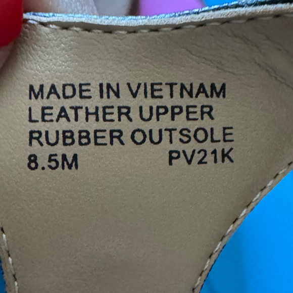 Michael Kors Black Sandals for Women, size 8.5 leather uppers - Picture 9 of 9